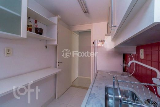 Foto 6 do(a) Apartamento de 3 quartos à venda em Chácara das Pedras, Porto Alegre