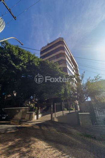 Foto 49 do(a) Apartamento de 3 quartos à venda em Rio Branco, Porto Alegre