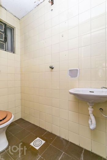 Foto 25 do(a) Apartamento de 2 quartos à venda em Passo da Areia, Porto Alegre