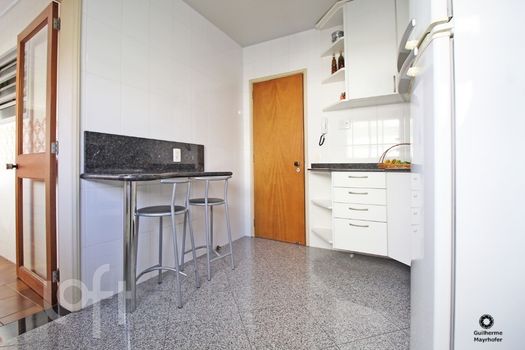 Foto 4 do(a) Apartamento de 3 quartos à venda em Auxiliadora, Porto Alegre