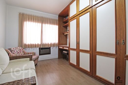 Foto 11 do(a) Apartamento de 3 quartos à venda em Auxiliadora, Porto Alegre