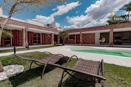 Foto 1 do(a) Casa em Condomínio de 5 quartos à venda em Colinas do Paraíso, Botucatu