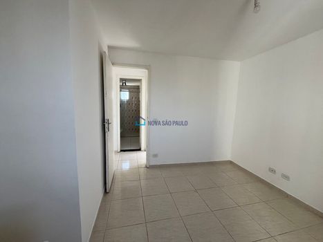 Foto 4 do(a) Apartamento de 2 quartos à venda em Cambuci, São Paulo