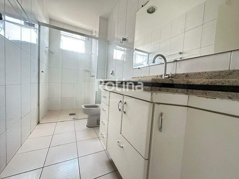 Foto 17 do(a) Apartamento de 4 quartos à venda em Saraiva, Uberlândia