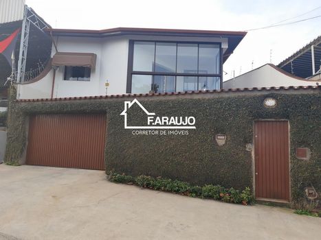 Foto 1 do(a) Casa de 3 quartos à venda em Vila Trujillo, Sorocaba