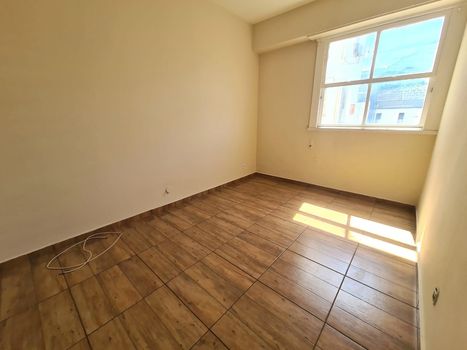 Foto 19 do(a) Apartamento de 1 quartos à venda em Catete, Rio de Janeiro