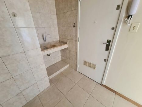 Foto 4 do(a) Apartamento de 1 quartos à venda em Catete, Rio de Janeiro
