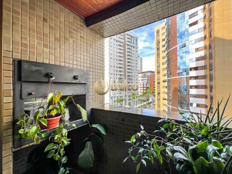 Foto 3 do(a) Apartamento de 3 quartos à venda em Mossunguê, Curitiba
