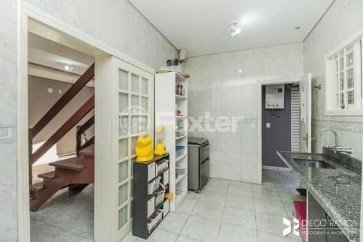 Foto 37 do(a) Casa de 4 quartos à venda em Vila Assunção, Porto Alegre