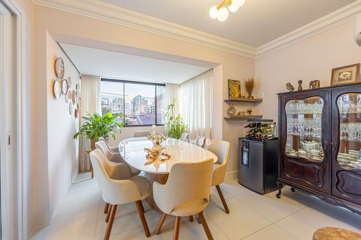 Foto 6 do(a) Apartamento de 3 quartos à venda em Passo da Areia, Porto Alegre