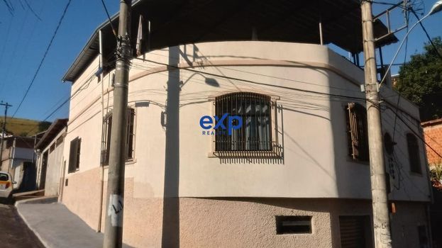 Foto 1 do(a) Casa de 2 quartos à venda em Marumbi, Juiz de Fora