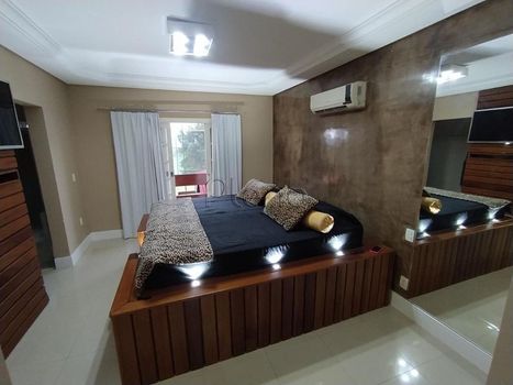 Foto 16 do(a) Casa em Condomínio false à venda em Chácaras Alpina, Valinhos