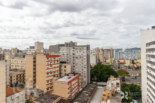 Foto 4 do(a) Apartamento de 1 quartos à venda em Centro Histórico, Porto Alegre
