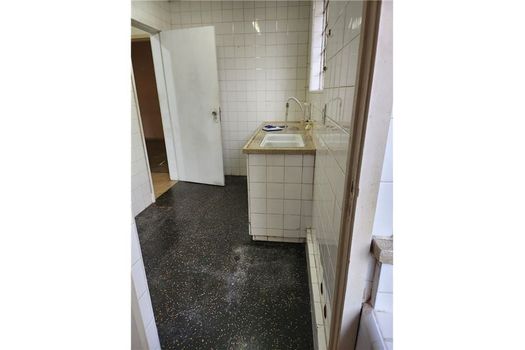 Foto 3 do(a) Apartamento de 2 quartos à venda em Centro Histórico, Porto Alegre