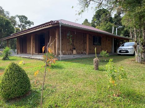 Foto 1 do(a) Fazenda / Sítio / Chácara de 3 quartos à venda em null, Agudos do Sul