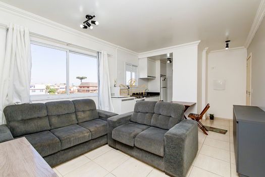 Foto 1 do(a) Apartamento de 2 quartos para alugar em Portão, Curitiba