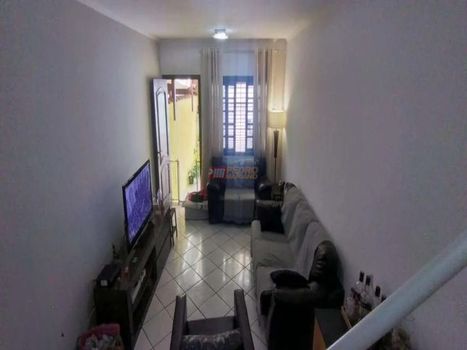 Foto 2 do(a) Casa de 2 quartos à venda em Vila Alice, Santo André