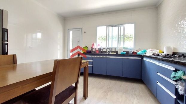 Foto 5 do(a) Casa de 3 quartos à venda em Jardim Ivana, São Paulo