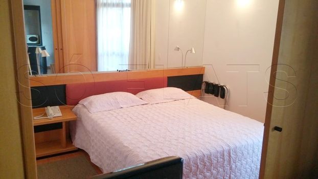 Foto 7 do(a) Flat de 2 quartos à venda em Jardim Europa, São Paulo