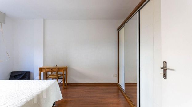 Foto 10 do(a) Apartamento de 1 quartos à venda em Centro Histórico, Porto Alegre