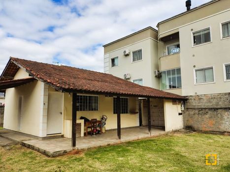 Foto 14 do(a) Casa de 2 quartos à venda em Forquilhas, São José