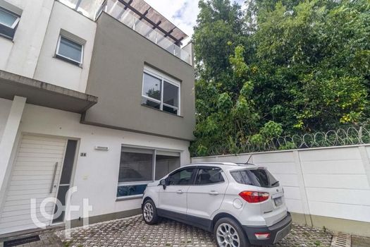 Foto 45 do(a) Casa de 3 quartos à venda em Glória, Porto Alegre