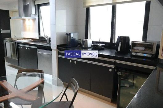 Foto 5 do(a) Apartamento de 4 quartos à venda em Moema, São Paulo