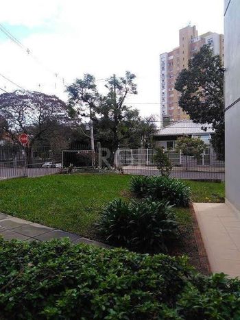 Foto 11 do(a) Flat de 2 quartos à venda em Cristal, Porto Alegre