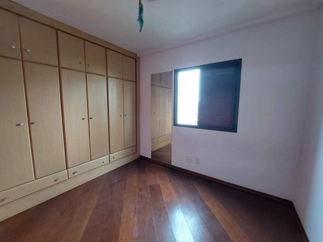 Foto 13 do(a) Apartamento de 3 quartos à venda em Chácara Inglesa, São Paulo