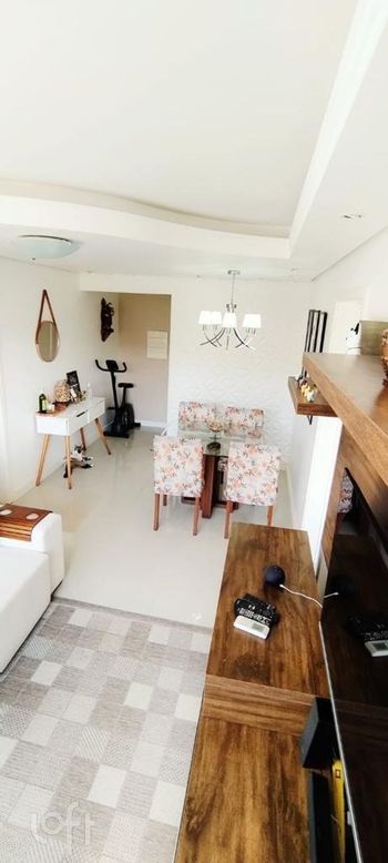 Foto 5 do(a) Apartamento de 2 quartos à venda em Teresópolis, Porto Alegre