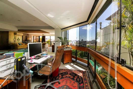 Foto 29 do(a) Apartamento de 3 quartos à venda em Auxiliadora, Porto Alegre