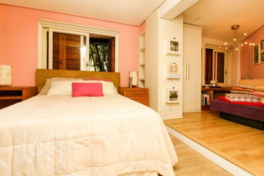 Foto 8 do(a) Apartamento de 3 quartos à venda em Auxiliadora, Porto Alegre