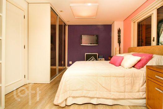 Foto 6 do(a) Apartamento de 3 quartos à venda em Auxiliadora, Porto Alegre