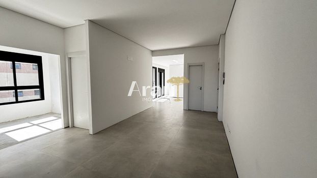 Foto 6 do(a) Apartamento de 3 quartos à venda em Água Verde, Curitiba