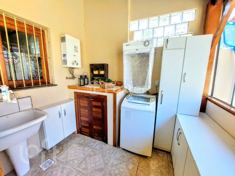 Foto 12 do(a) Casa em Condomínio de 3 quartos à venda em Guarujá, Porto Alegre