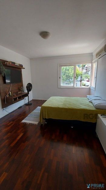 Foto 11 do(a) Flat de 3 quartos à venda em Floresta, Porto Alegre