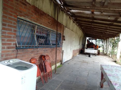 Foto 33 do(a) Fazenda / Sítio / Chácara de 5 quartos à venda em Belém Velho, Porto Alegre