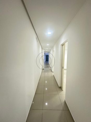 Foto 2 do(a) Loja de 5 quartos à venda em Centro, Rio Grande