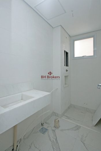Foto 16 do(a) Cobertura de 2 quartos à venda em Santo Antônio, Belo Horizonte