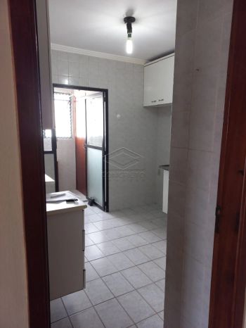 Foto 9 do(a) Apartamento de 3 quartos à venda em Jardim Nasralla, Bauru