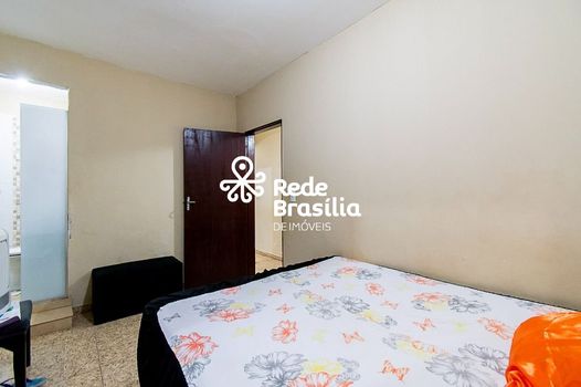 Foto 13 do(a) Casa de 5 quartos à venda em Guará II, Brasília