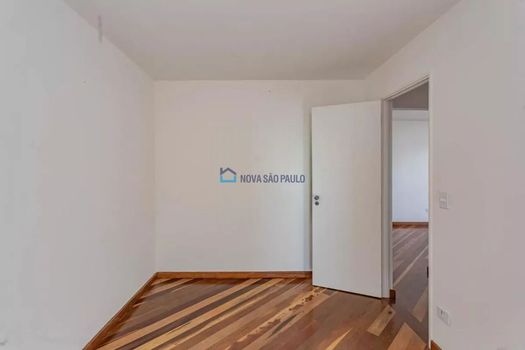 Foto 11 do(a) Apartamento de 2 quartos à venda em Jardim Celeste, São Paulo