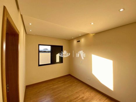 Foto 24 do(a) Casa em Condomínio de 3 quartos à venda em Jardim Morumbi, Londrina