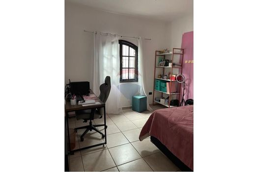 Foto 9 do(a) Casa de 3 quartos à venda em Chácara São José, Arujá