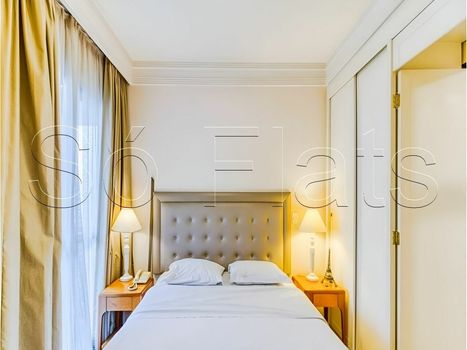Foto 9 do(a) Flat de 3 quartos à venda em Vila Nova Conceição, São Paulo