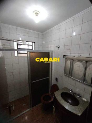 Foto 16 do(a) Casa de 3 quartos à venda em Vila Aquilino, Santo André
