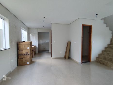 Foto 9 do(a) Casa de 3 quartos à venda em Santo Inácio, Curitiba