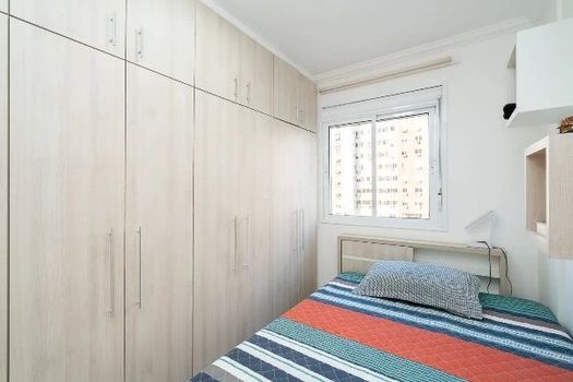 Foto 14 do(a) Flat de 2 quartos à venda em Passo da Areia, Porto Alegre