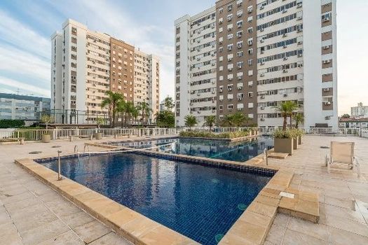 Foto 25 do(a) Flat de 2 quartos à venda em Passo da Areia, Porto Alegre