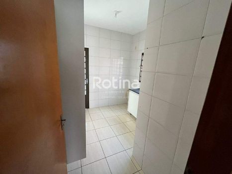 Foto 3 do(a) Casa em Condomínio de 2 quartos à venda em Taiaman, Uberlândia